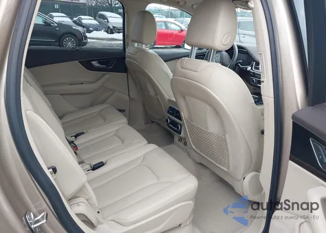 2019 Audi Q7 55 Premium z USA, uszkodzony, nr VIN WA1VAAF77KD031877